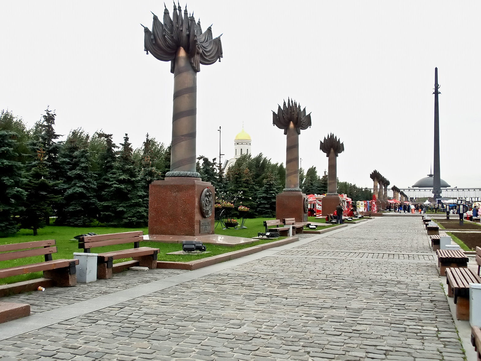 памятник победы на поклонной горе в москве