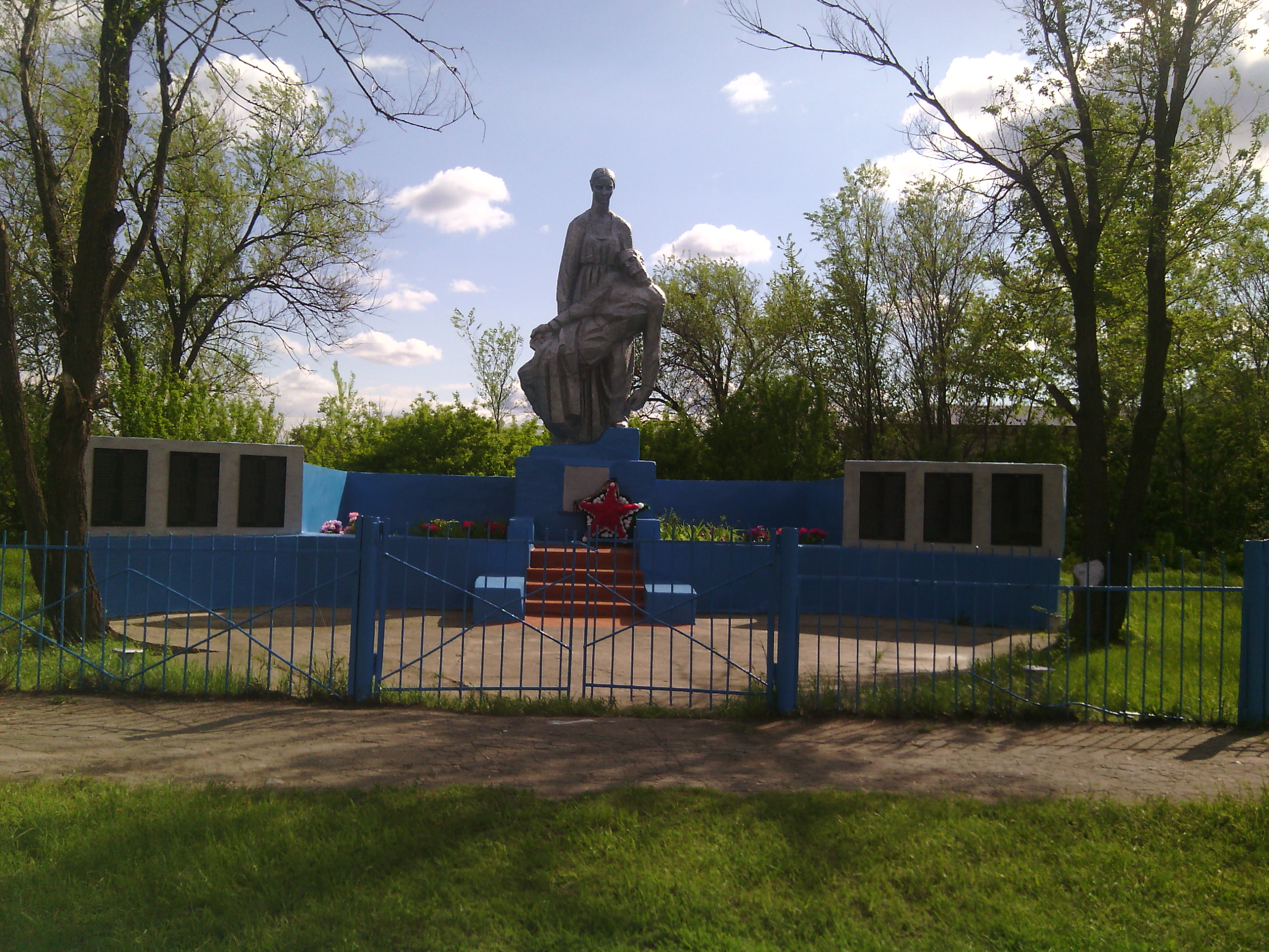 Погода александровка самарская область большеглушицкий. Поселок Фрунзенский Самарская область Большеглушицкий. Посёлок Южный Самарская область Большеглушицкий район. Поселок Фрунзенский Большеглушицкого района. Село Тамбовка Самарская область Большеглушицкий район.