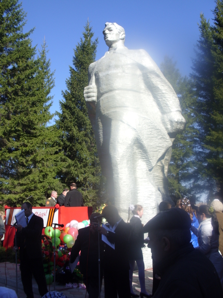 Памятник неизвестному солдату в москве на красной площади фото